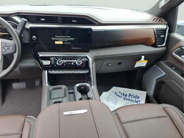 2026 GMC Sierra 3500HD Denali - Photo 14