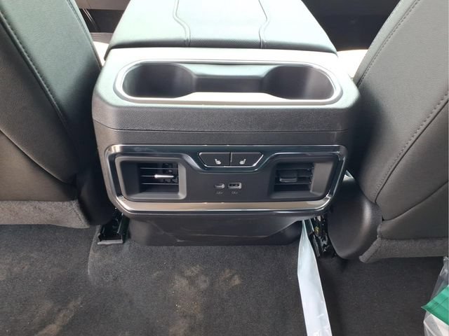 2026 GMC Sierra 1500 SLT - Photo 15