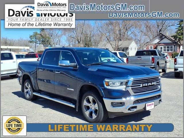 2020 RAM 1500 Laramie 4x4 Crew Cab 5'7's photo