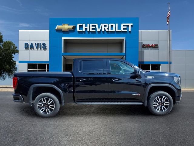 Used 2025 GMC Sierra 1500 AT4 with VIN 3GTUUEE89SG213724 for sale in Litchfield, Minnesota