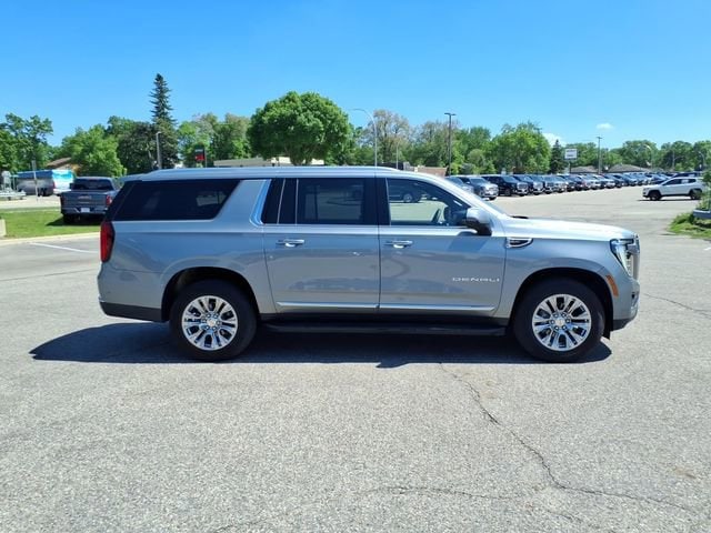 Used 2025 GMC Yukon XL Denali with VIN 1GKS2JRL2SR381407 for sale in Litchfield, Minnesota