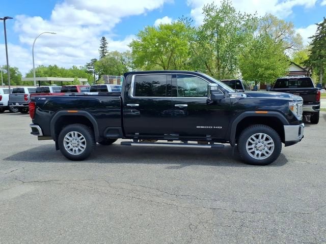 Used 2022 GMC Sierra 3500HD SLT with VIN 1GT49UEY1NF131343 for sale in Litchfield, Minnesota