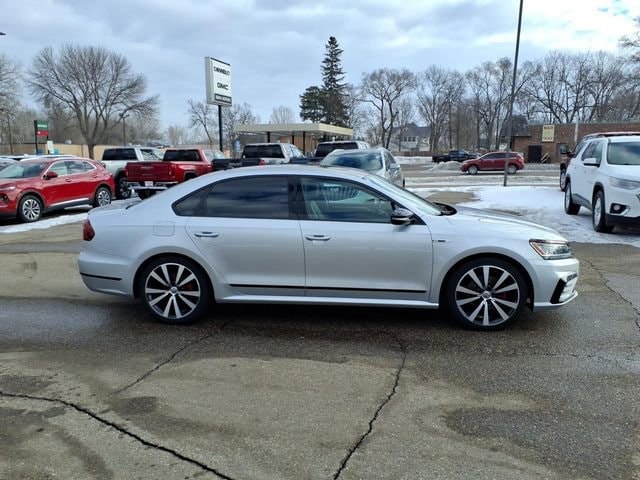 Used 2018 Volkswagen Passat GT with VIN 1VWJM7A31JC047738 for sale in Litchfield, Minnesota