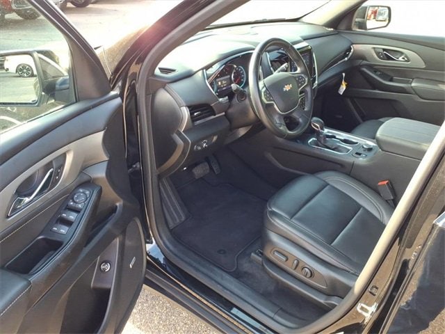 2023 Chevrolet Traverse Leather photo 4