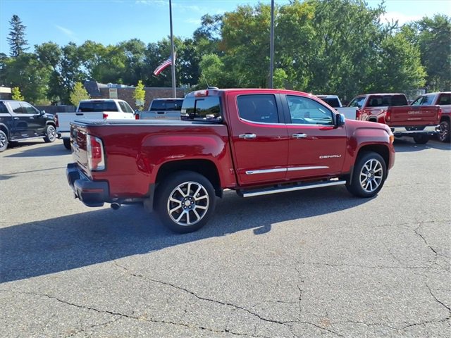 2022 Gmc Canyon Denali photo 3