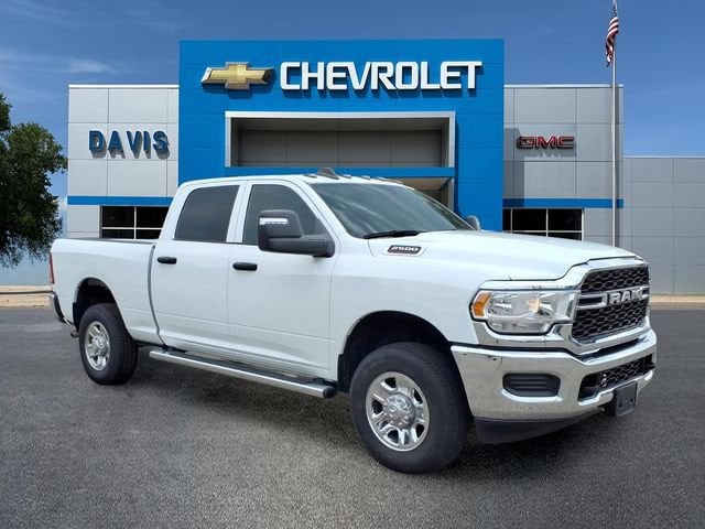 Used 2024 RAM Ram 2500 Pickup Tradesman with VIN 3C6UR5CJ3RG329154 for sale in Litchfield, Minnesota