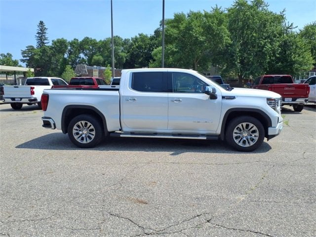 Used 2022 GMC Sierra 1500 Denali Denali with VIN 3GTUUGEL8NG671131 for sale in Litchfield, Minnesota