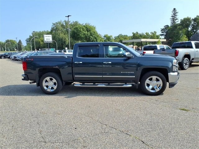 Used 2018 Chevrolet Silverado 1500 LTZ with VIN 3GCUKSEC4JG500170 for sale in Litchfield, Minnesota