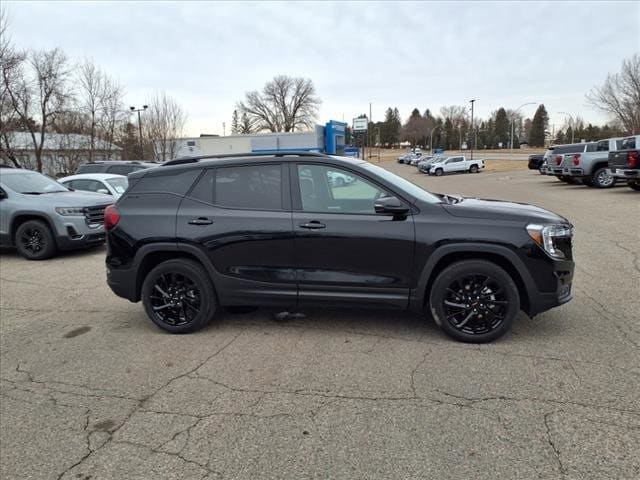 Used 2024 GMC Terrain SLE with VIN 3GKALTEG2RL272640 for sale in Litchfield, Minnesota