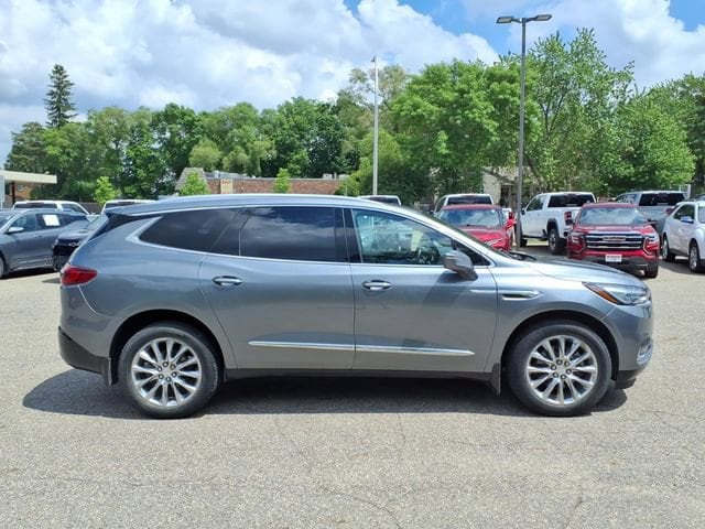 Used 2019 Buick Enclave Premium with VIN 5GAEVBKWXKJ246427 for sale in Litchfield, Minnesota