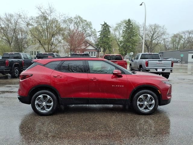 Used 2024 Chevrolet Blazer 3LT with VIN 3GNKBJR47RS192027 for sale in Litchfield, Minnesota