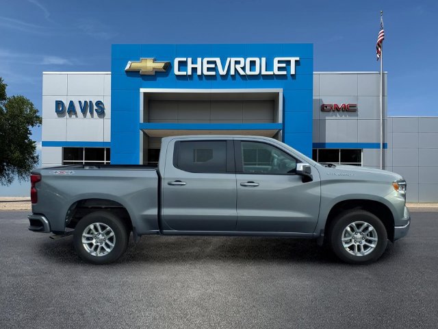 Used 2024 Chevrolet Silverado 1500 LT with VIN 3GCUDDED5RG314258 for sale in Litchfield, Minnesota