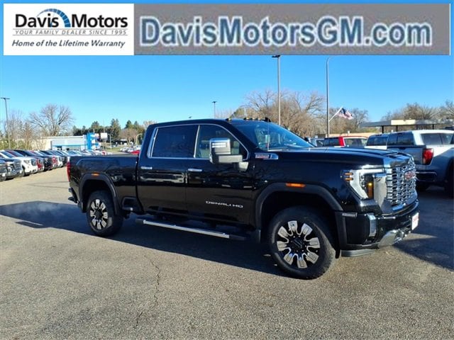 2025 GMC Sierra 3500HD Denali's photo