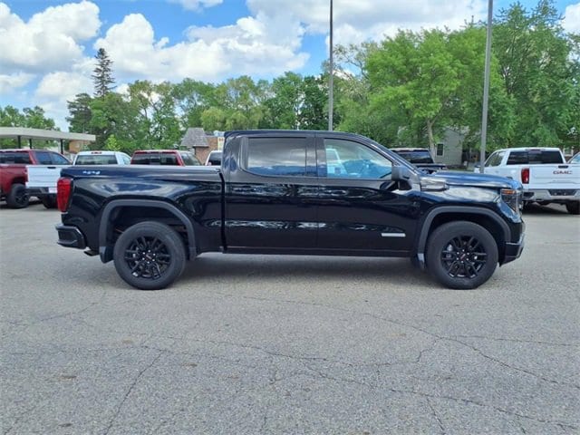 Used 2022 GMC Sierra 1500 Elevation with VIN 3GTPUCEK6NG637704 for sale in Litchfield, Minnesota