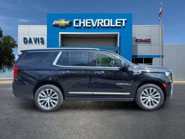 Used 2022 GMC Yukon Denali with VIN 1GKS2DKLXNR168818 for sale in Litchfield, Minnesota