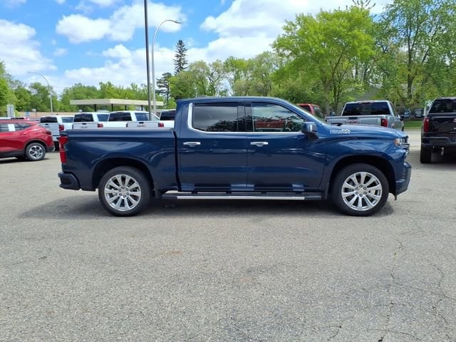 Used 2020 Chevrolet Silverado 1500 High Country with VIN 3GCUYHED9LG163962 for sale in Litchfield, Minnesota