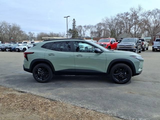 Used 2024 Chevrolet Trax Activ with VIN KL77LKE22RC142239 for sale in Litchfield, Minnesota