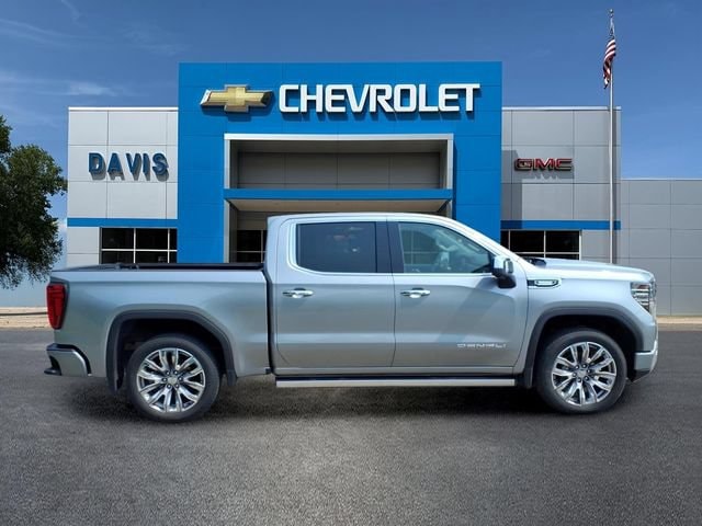 Used 2024 GMC Sierra 1500 Denali Denali with VIN 1GTUUGE88RZ176235 for sale in Litchfield, Minnesota