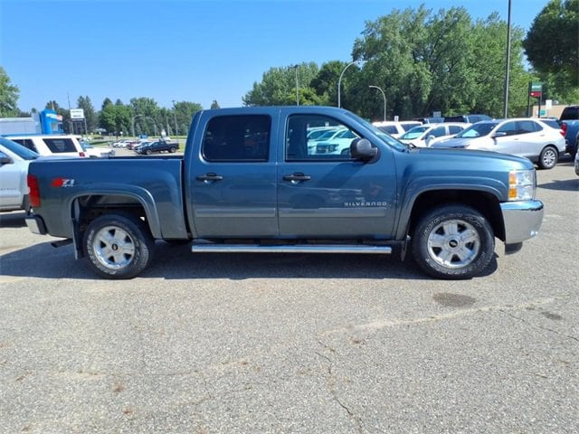 Used 2013 Chevrolet Silverado 1500 LT with VIN 3GCPKSE73DG332610 for sale in Litchfield, Minnesota