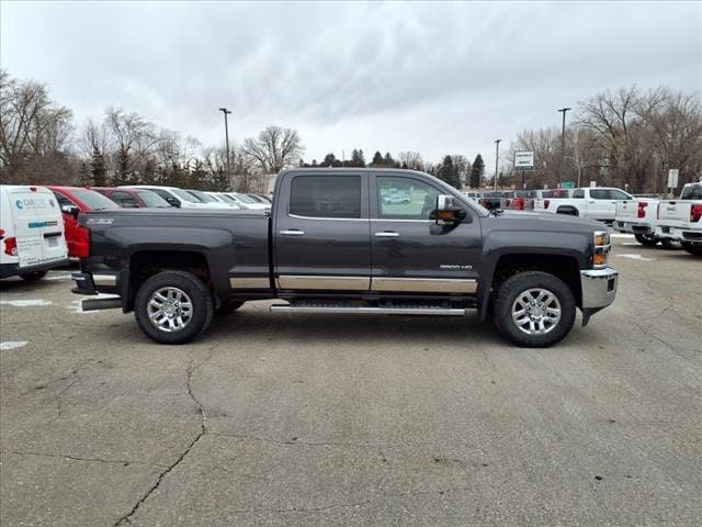Used 2015 Chevrolet Silverado 3500HD LTZ with VIN 1GC4K0E89FF586911 for sale in Litchfield, Minnesota