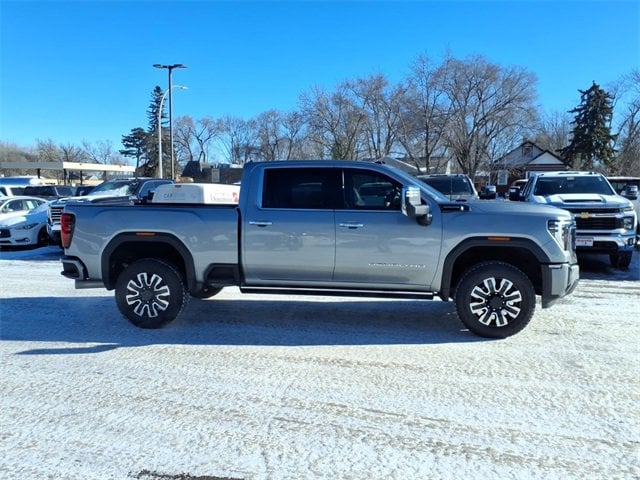 Used 2024 GMC Sierra 3500HD Denali Ultimate with VIN 1GT49YEY4RF402988 for sale in Litchfield, Minnesota