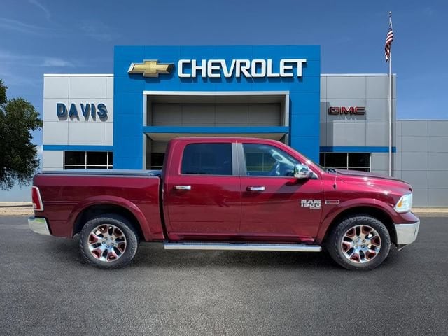 Used 2019 RAM Ram 1500 Classic Laramie with VIN 1C6RR7NM9KS710207 for sale in Litchfield, Minnesota