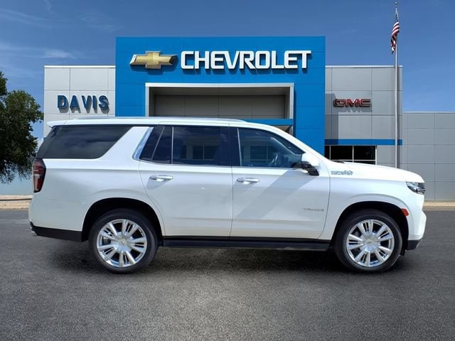 Used 2021 Chevrolet Tahoe High Country with VIN 1GNSKTKL3MR328307 for sale in Litchfield, Minnesota