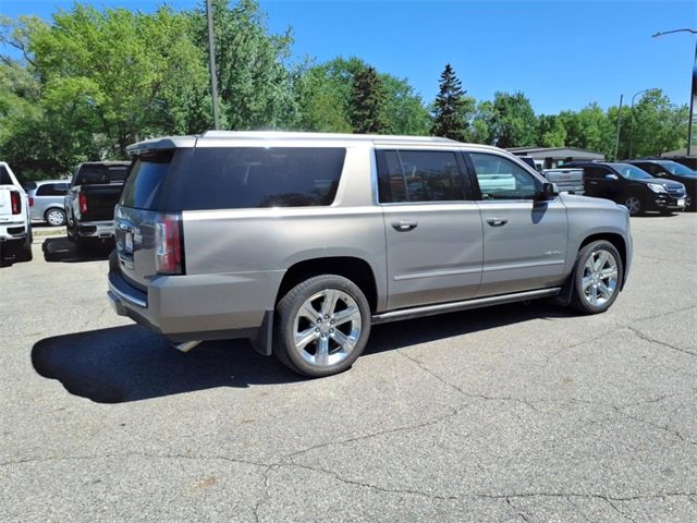 2019 Gmc Yukon XL Denali photo 3