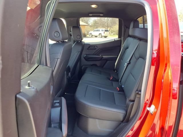 2026 Chevrolet Colorado Trail Boss - Photo 10