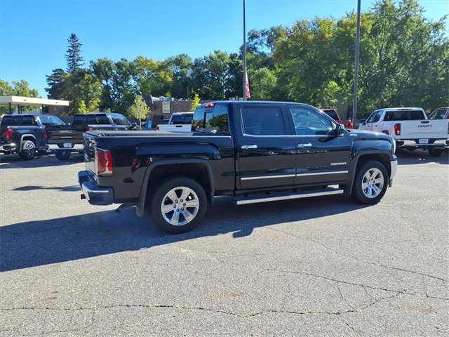 2017 Gmc Sierra 1500 SLT photo 3