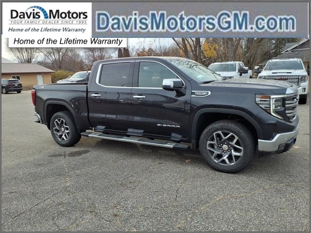 2026 GMC Sierra 1500 SLT's photo
