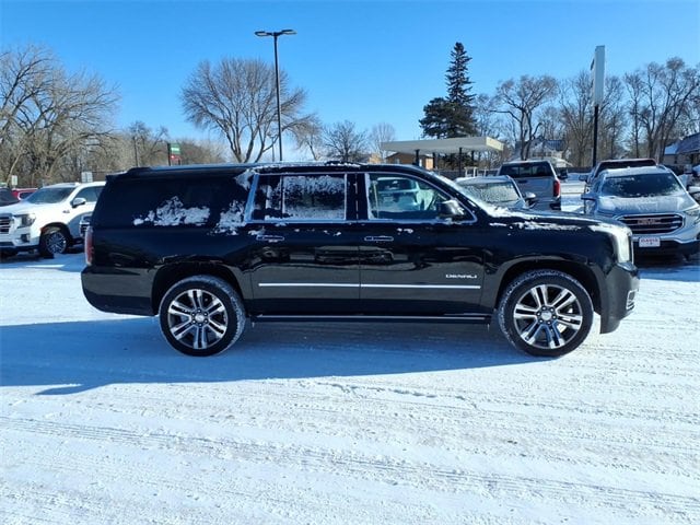 Used 2020 GMC Yukon XL Denali with VIN 1GKS2HKJ4LR159390 for sale in Litchfield, Minnesota