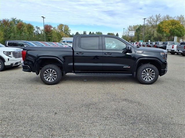 Used 2022 GMC Sierra 1500 AT4 with VIN 3GTPUEEL6NG525845 for sale in Litchfield, Minnesota
