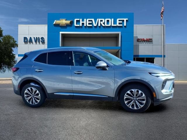 Used 2025 Buick Envision Preferred with VIN LRBFZKE47SD036141 for sale in Litchfield, Minnesota