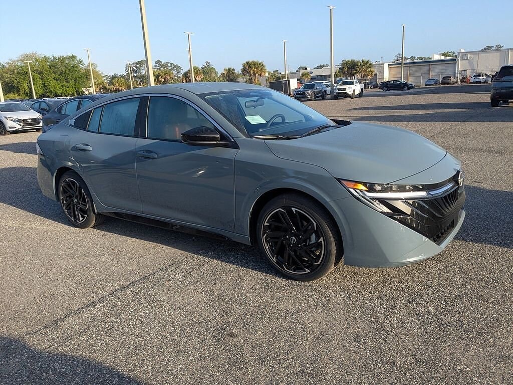 New 2026 Nissan Sentra SR