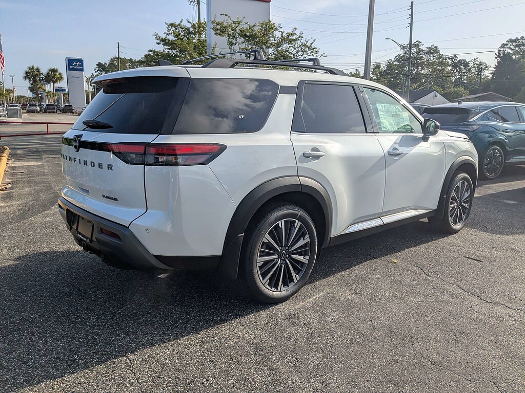 New 2026 Nissan Pathfinder Platinum