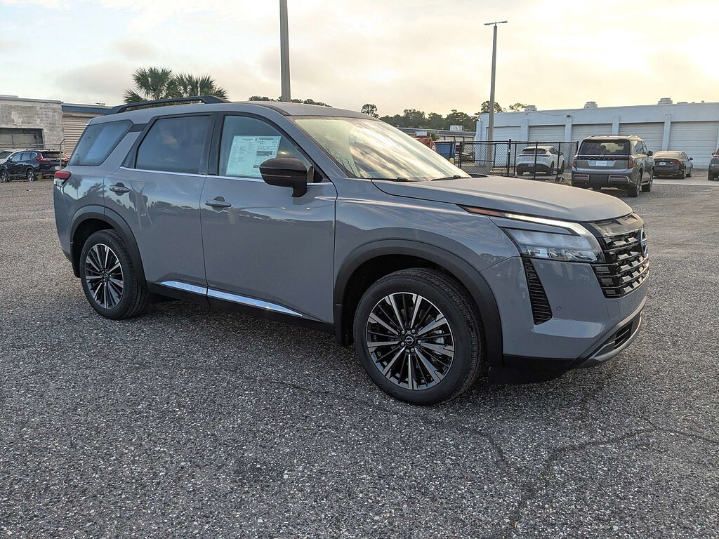 New 2026 Nissan Pathfinder Platinum