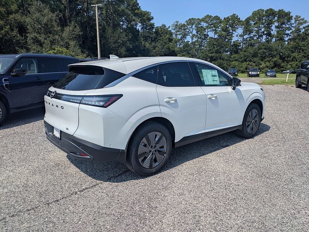 New 2025 Nissan Murano SL