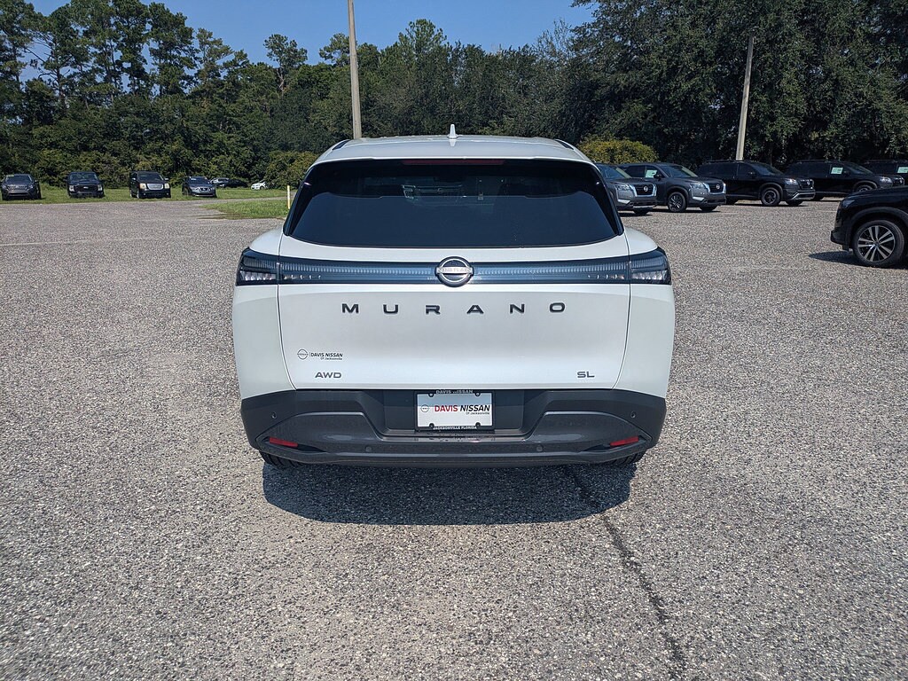New 2025 Nissan Murano SL