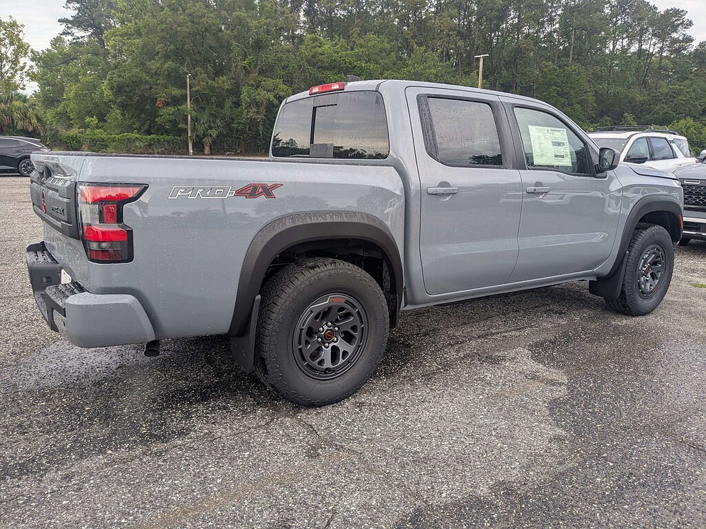 New 2026 Nissan Frontier Crew Cab PRO-4X 4x4