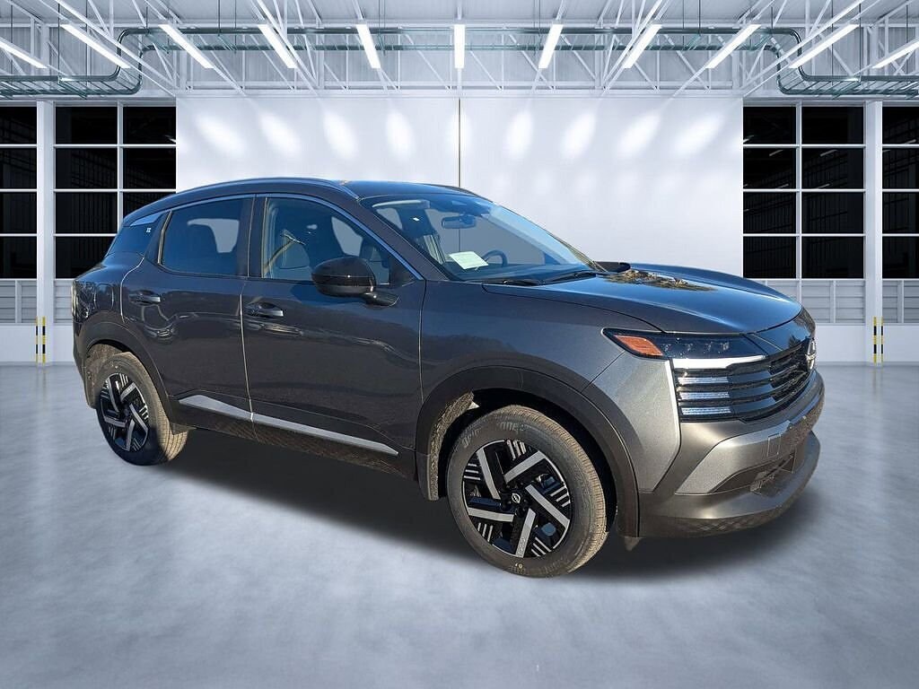 New 2026 Nissan Kicks SV