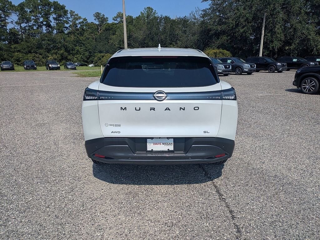 New 2025 Nissan Murano SL