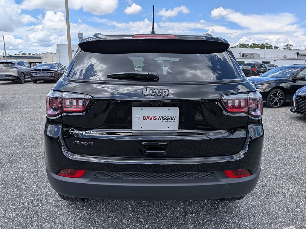 Used 2026 Jeep Compass Latitude Altitude