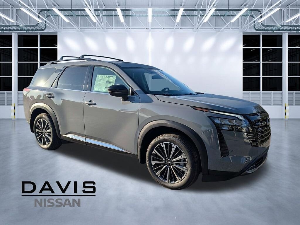 New 2026 Nissan Pathfinder Platinum