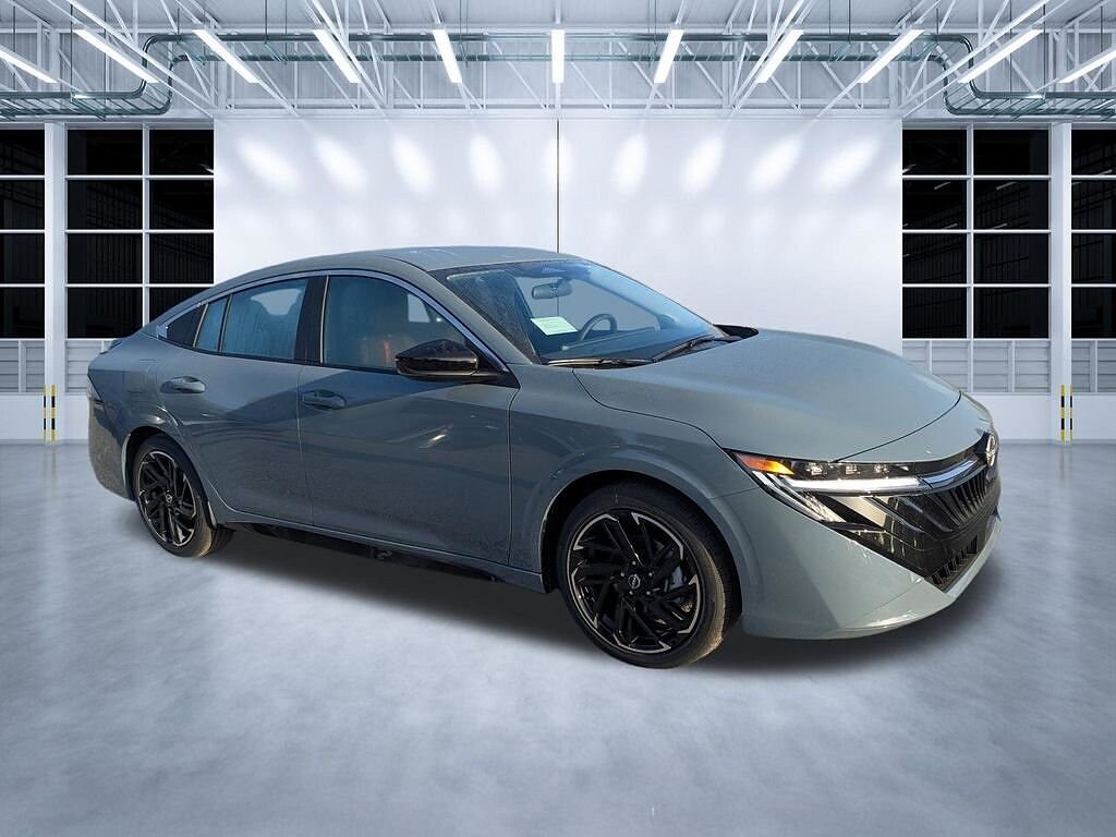 New 2026 Nissan Sentra SR