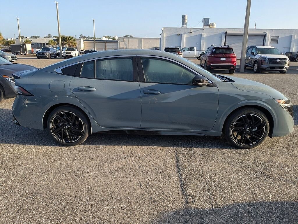 New 2026 Nissan Sentra SR