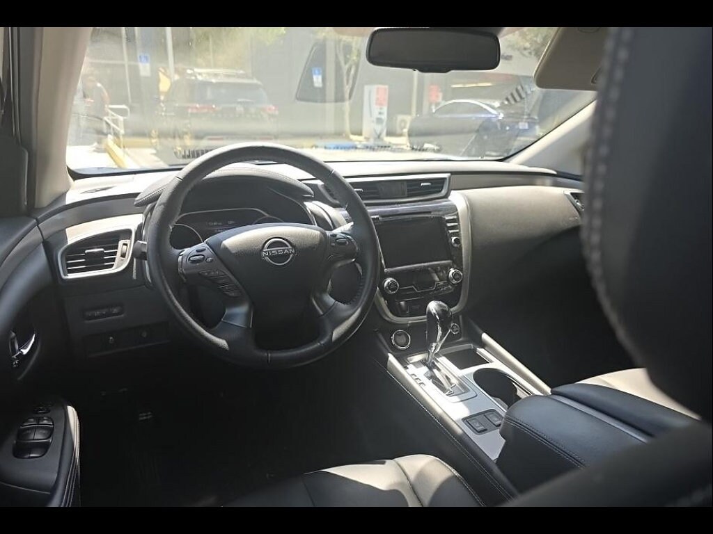 Used 2024 Nissan Murano SV