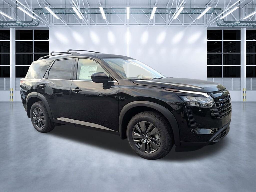 New 2026 Nissan Pathfinder SV