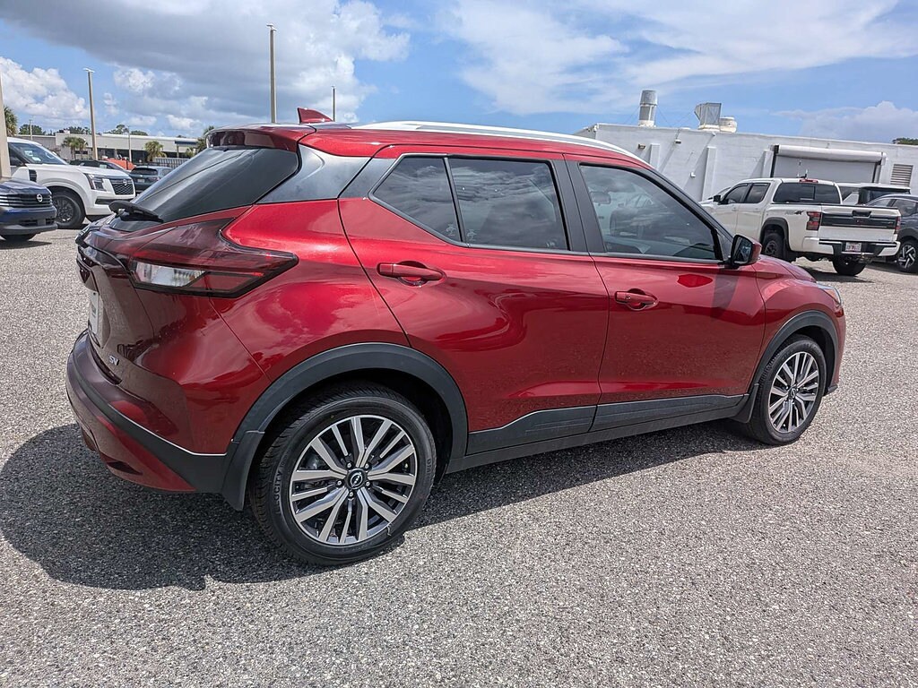 Used 2024 Nissan Kicks SV