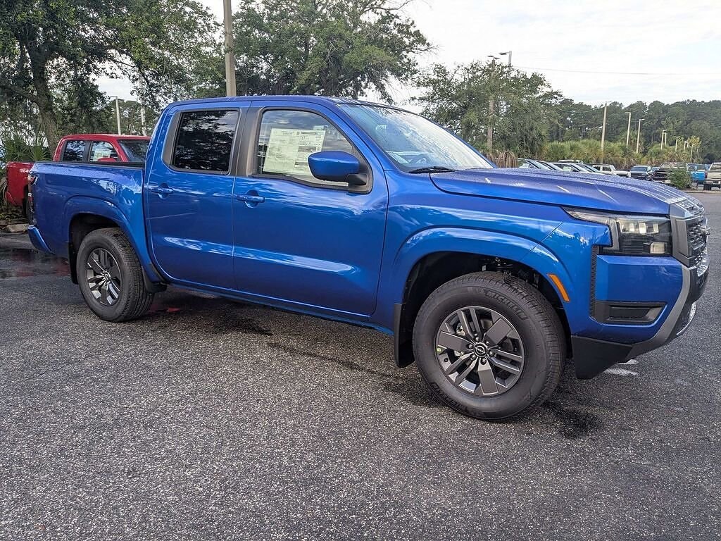New 2026 Nissan Frontier Crew Cab SV 4x2